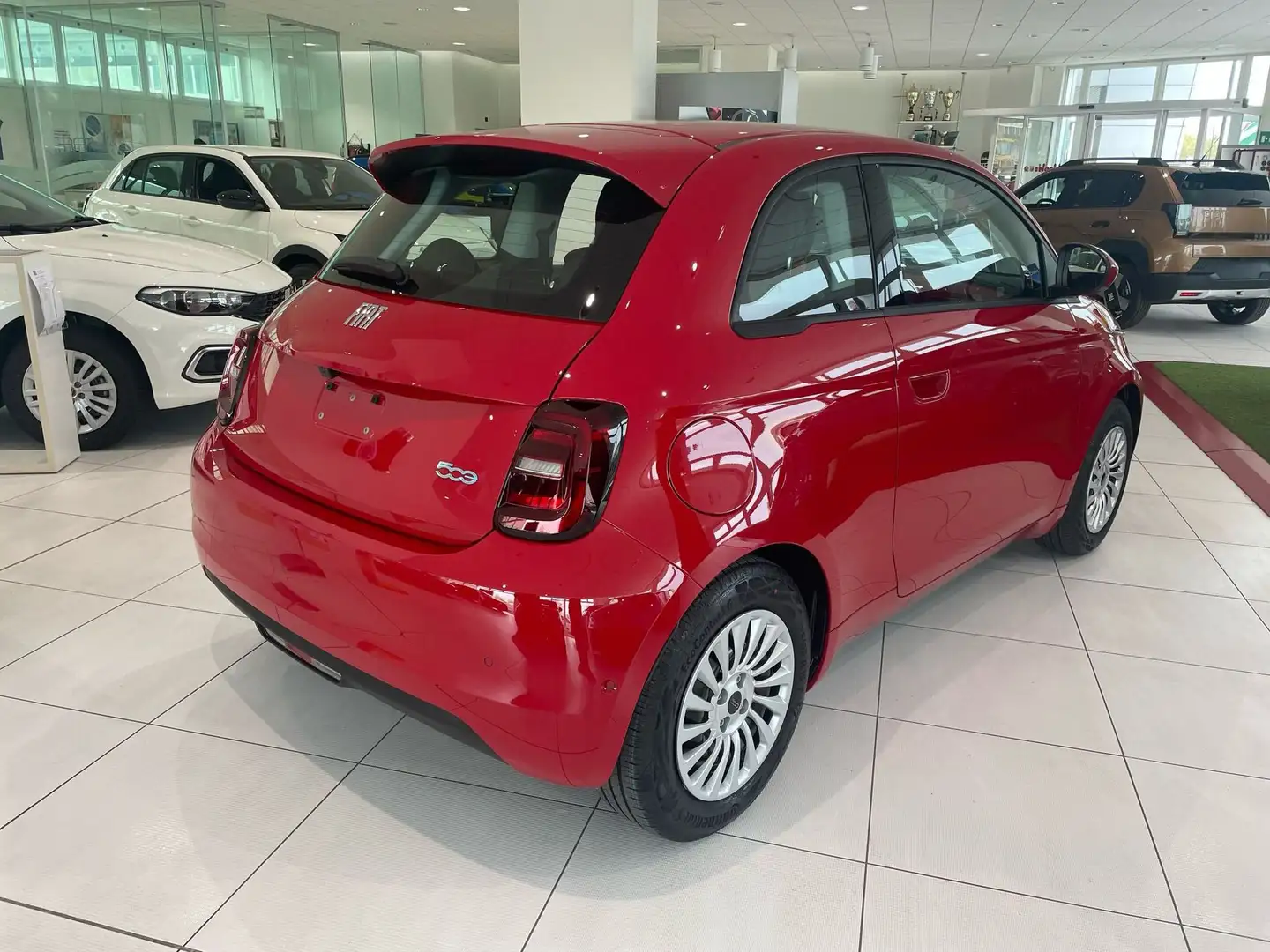 Fiat 500e Berlina 42 kWh - Pronta consegna - 2