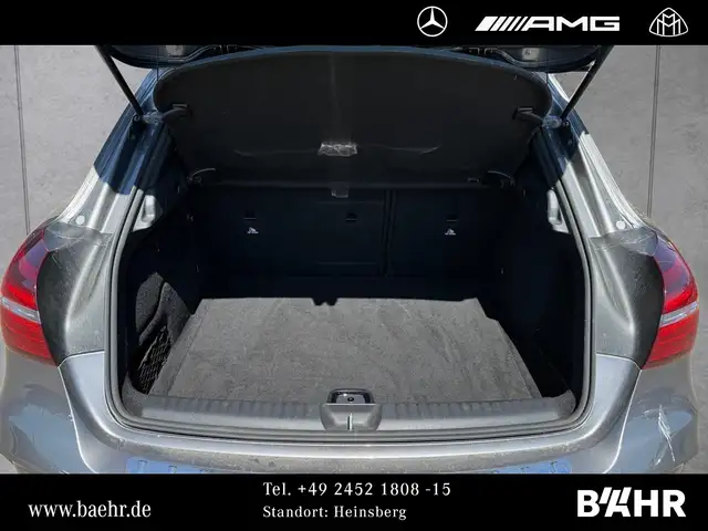 Mercedes-Benz Gla view 10