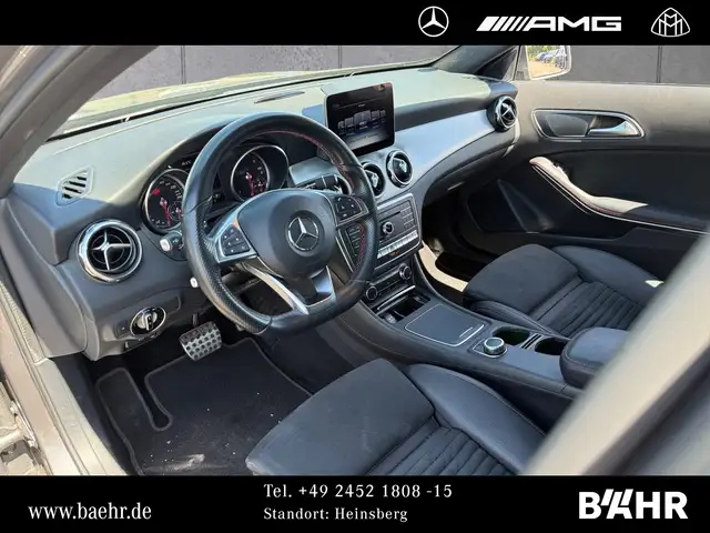 Mercedes-Benz Gla view 11