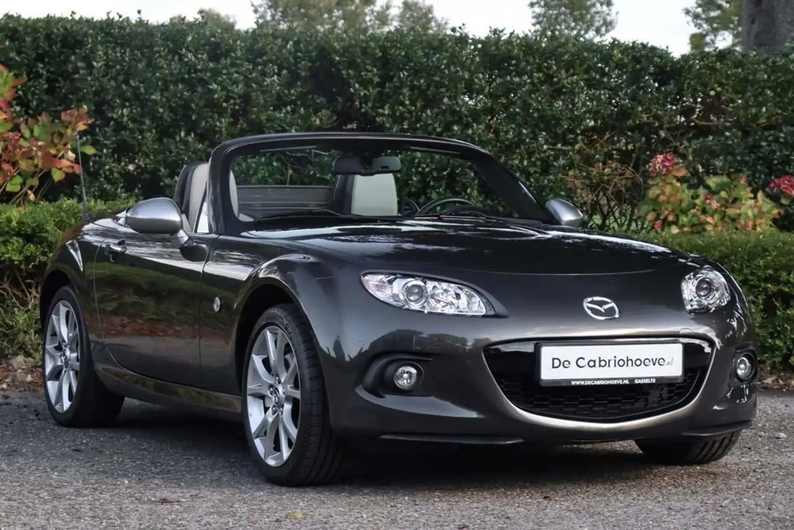 Mazda MX-5 Roadster Coupé NC 1.8l Titanium Flash Mica - Sendo Bruin - 1