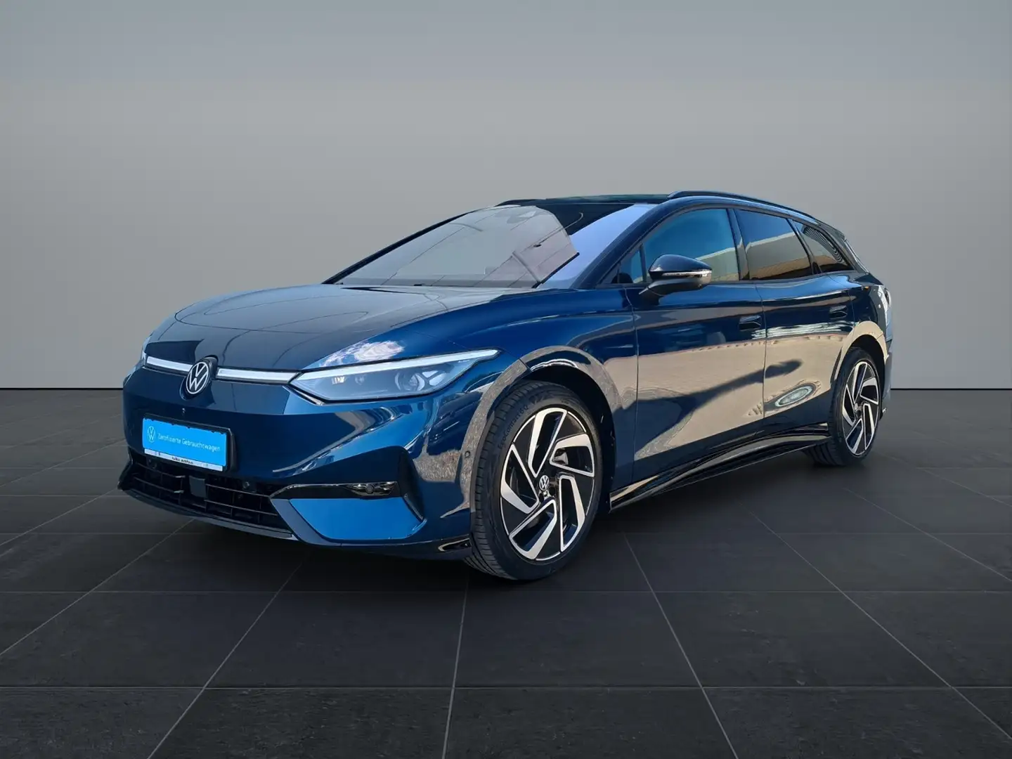 Volkswagen ID.7 Tourer Pro 210 kW +0,99%+AHK+NAVI+WR+WÄRMEPUMPE+I Kék - 2
