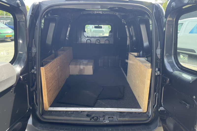 Dacia Dokker 1.5 dCi 90 Pk Ambiance | All season banden | Houte — photo 7