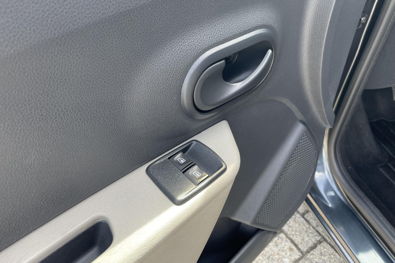Dacia Dokker 1.5 dCi 90 Pk Ambiance | All season banden | Houte — photo 10