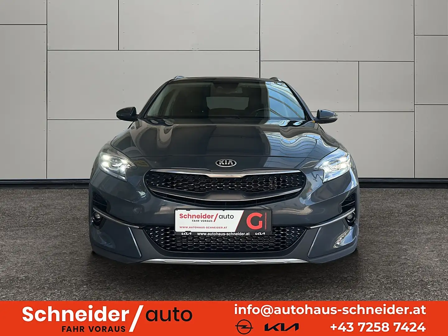 Kia XCeed Xceed 1,4 TGDI GPF Gold DCT Aut. Grau - 2