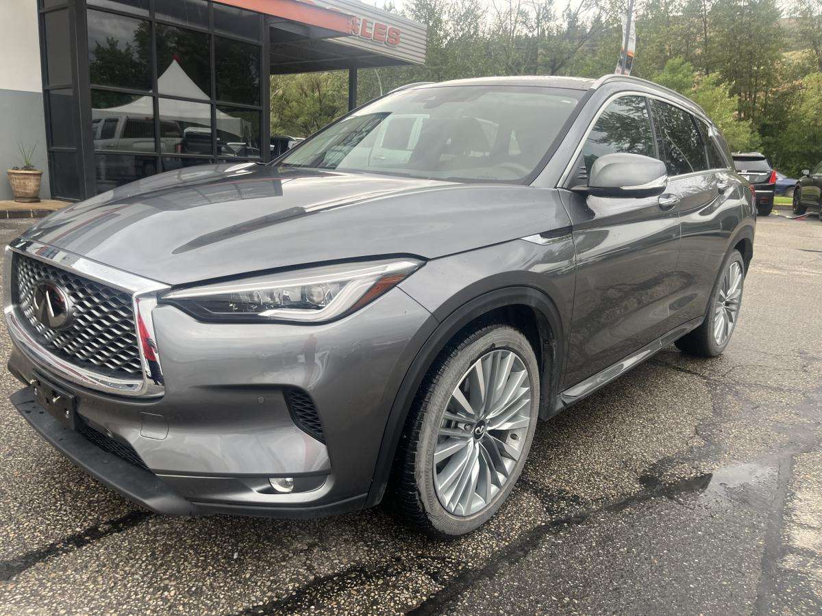 2023 Infiniti QX50 Sensory AWD alt 3