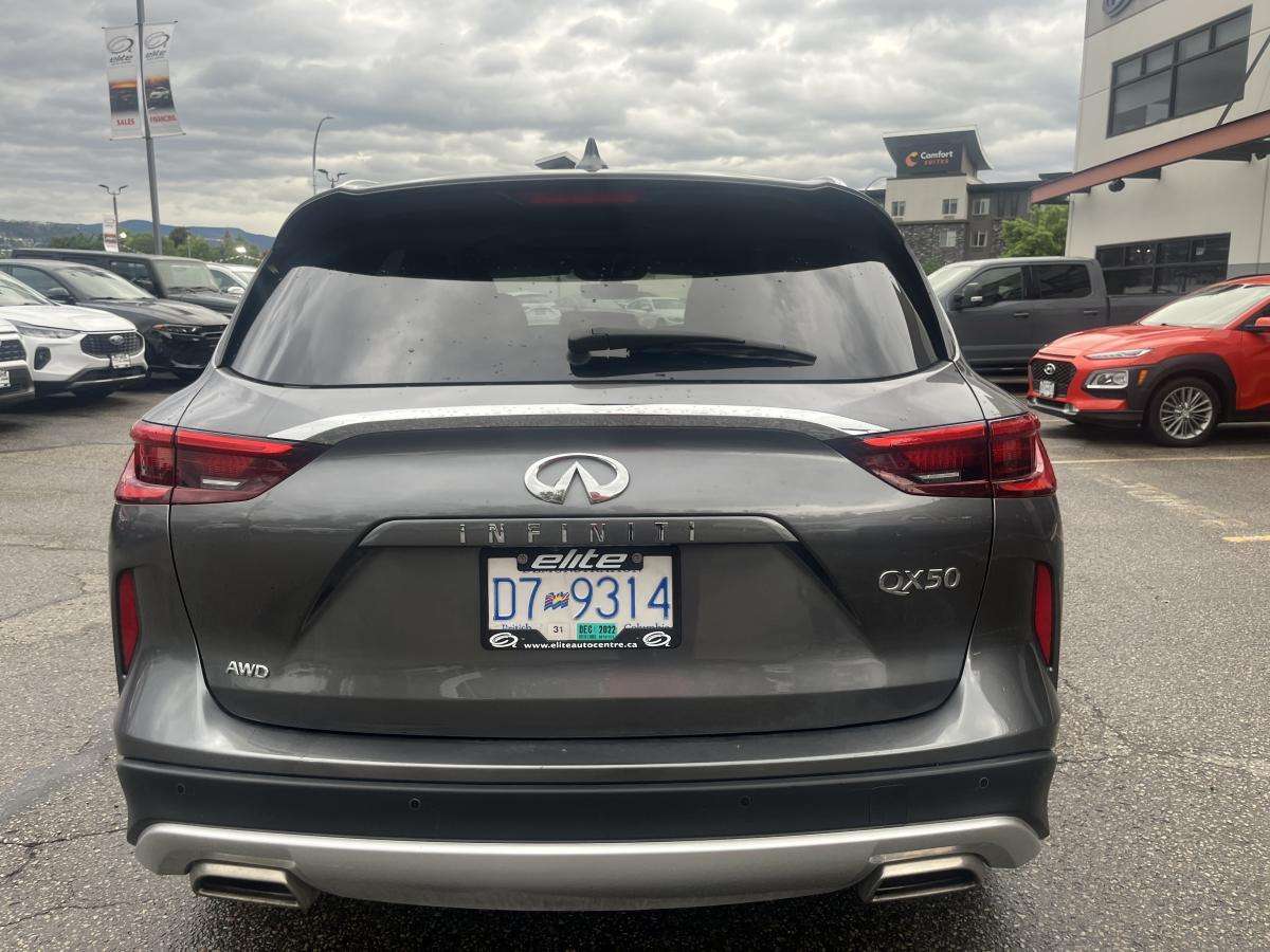 2023 Infiniti QX50 Sensory AWD thumb 8