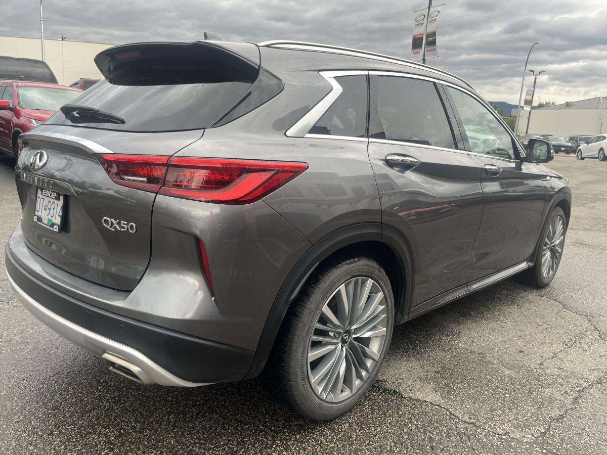 2023 Infiniti QX50 Sensory AWD thumb 7