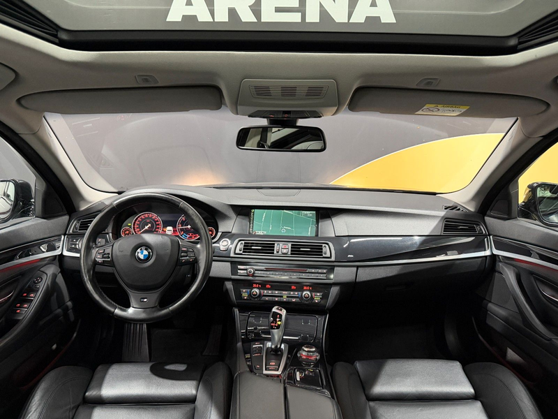 BMW 525 d Touring Aut. *Pano*AHK*Tempo*Bi-Xenon*Leder — photo 9