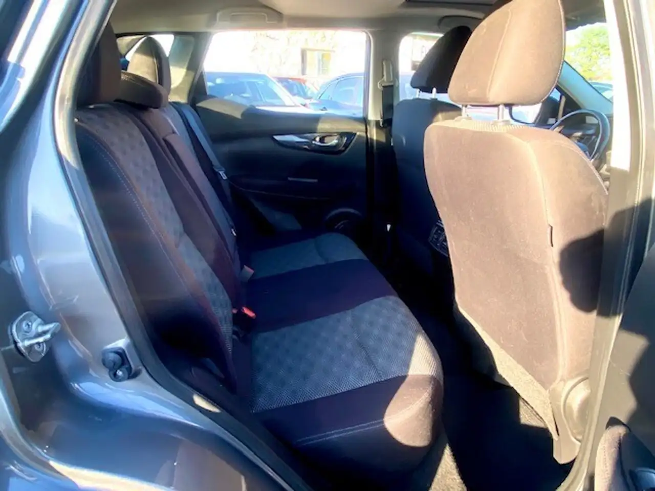 Nissan Qashqai снимка Nissan Qashqai