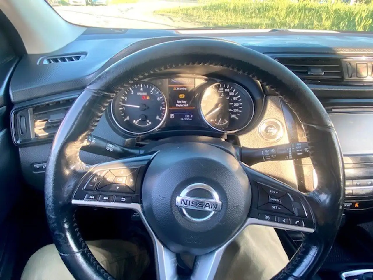 Nissan Qashqai снимка Nissan Qashqai
