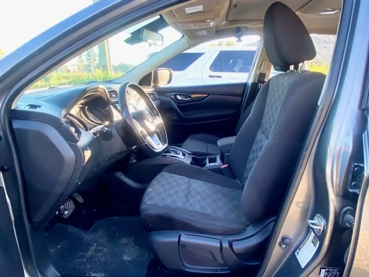 Nissan Qashqai снимка Nissan Qashqai
