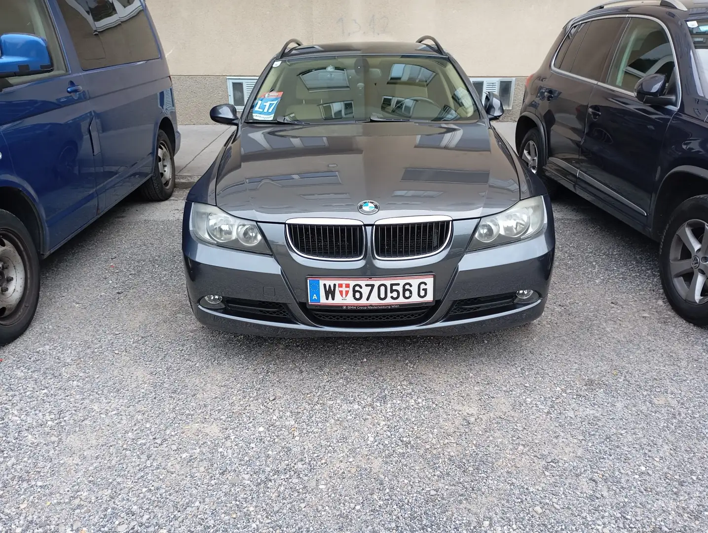 BMW 318 318d DPF Touring Grau - 2