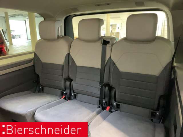 Volkswagen T7
