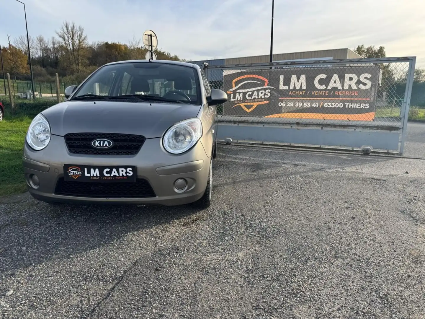 Kia Picanto 1.1 Active Gris - 1