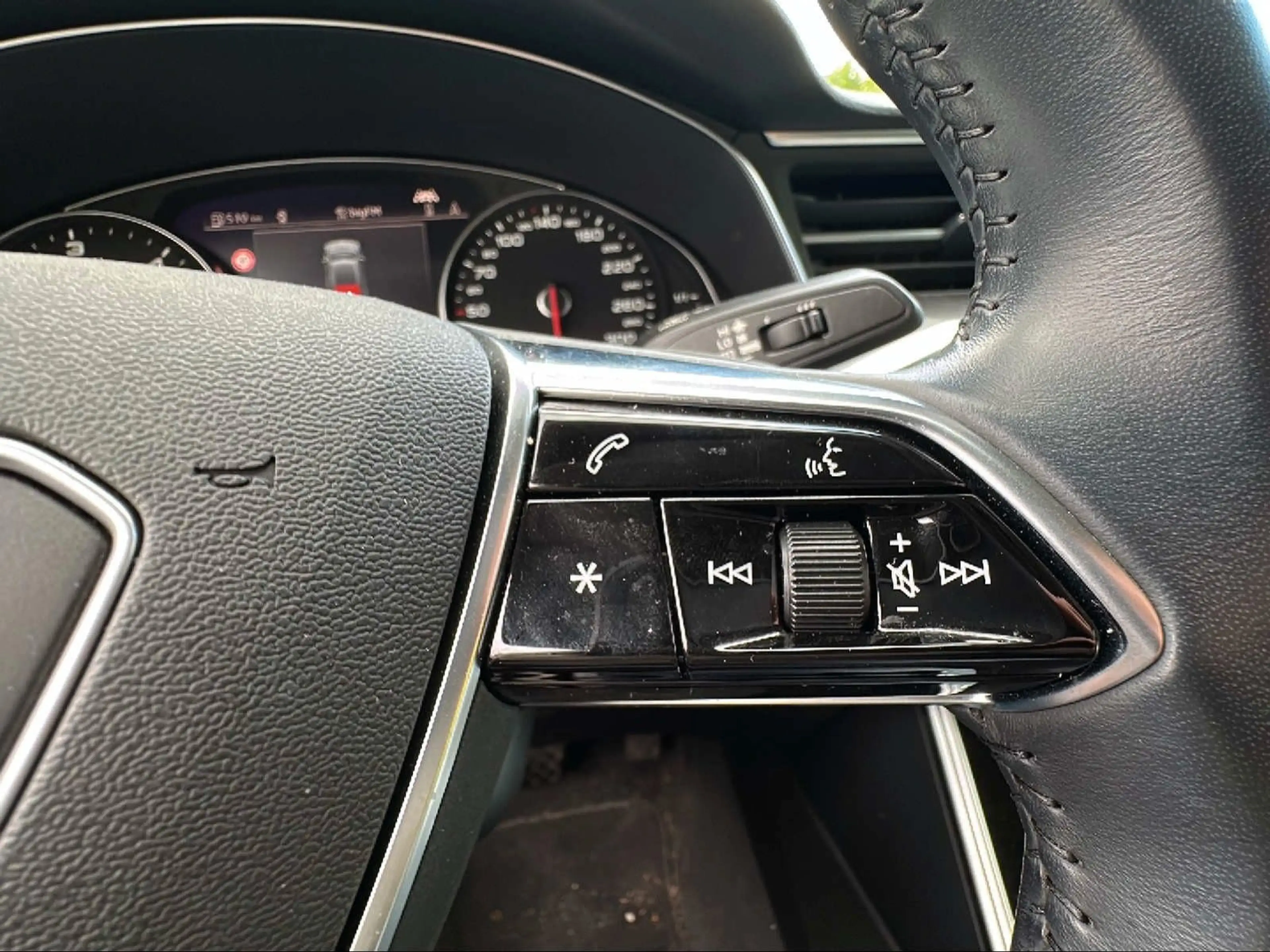 Audi A7 Sportback 40 | Navi | LED | AHK | ACC — photo 9
