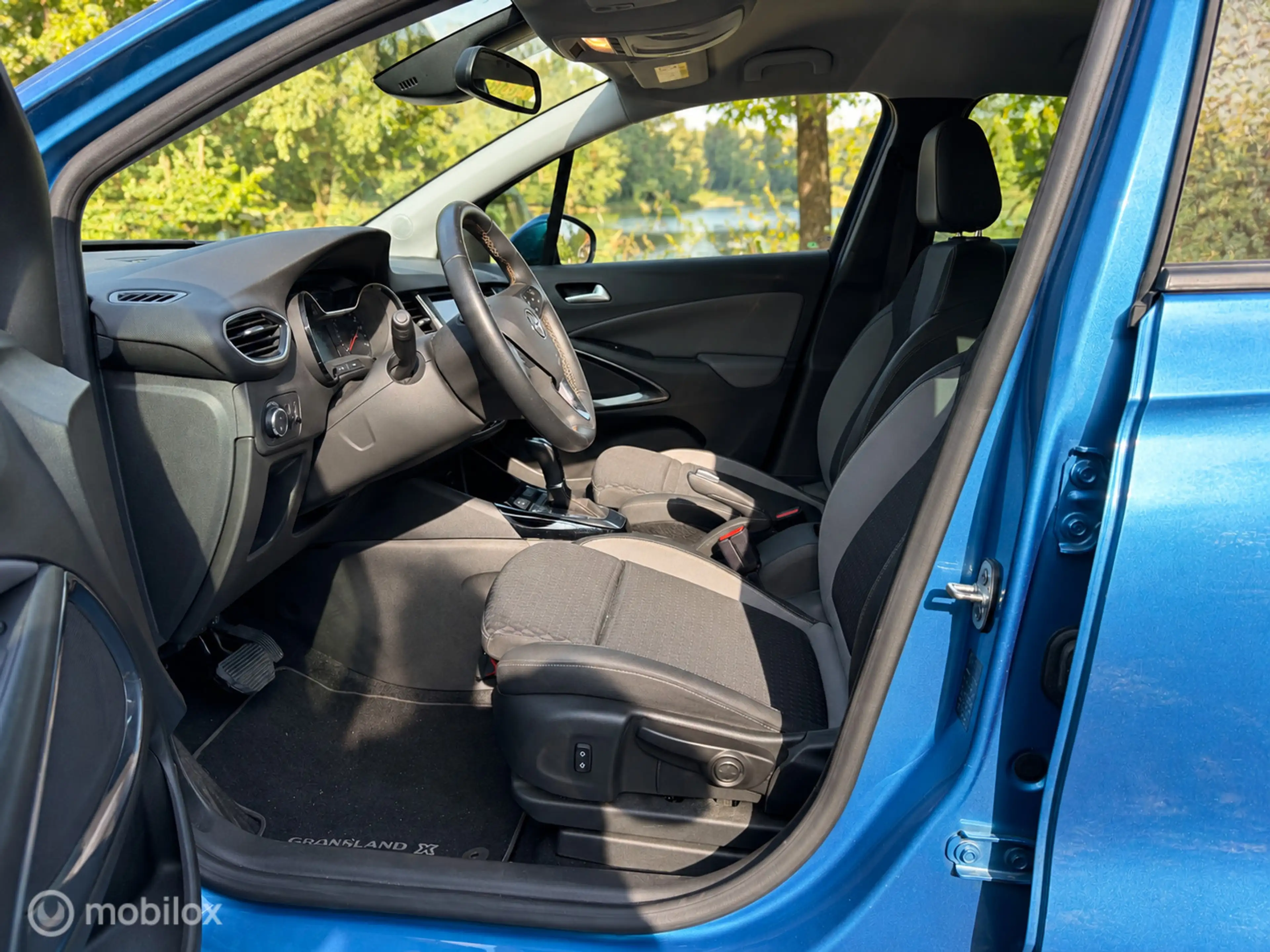 Opel Crossland X 1.2 Turbo Innovation Apple carplay Camera — photo 12