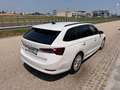 Skoda Octavia Combi 2,0 TDI Style DSG/ACC/MATRIX/SHA/SWA/TWA/... Weiß - thumbnail 8