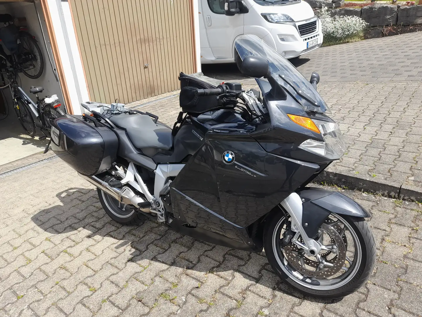 BMW K 1200 GT Tank Rucksack, Ladegerät für Ladebuchse Szürke - 2