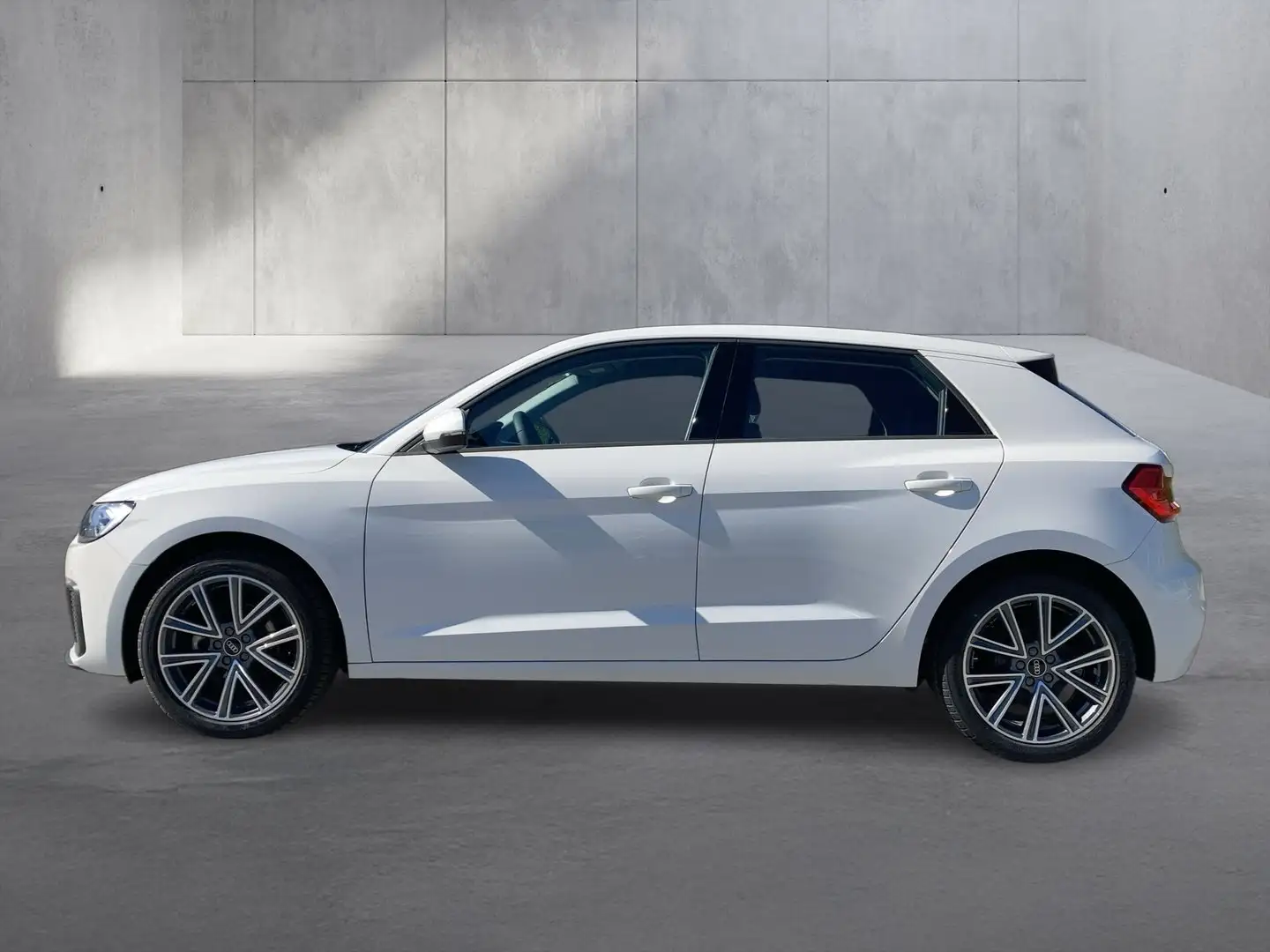 Audi A1 25 TFSI intense Weiß - 2