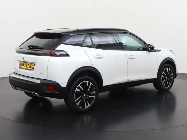 Peugeot 2008 view 5