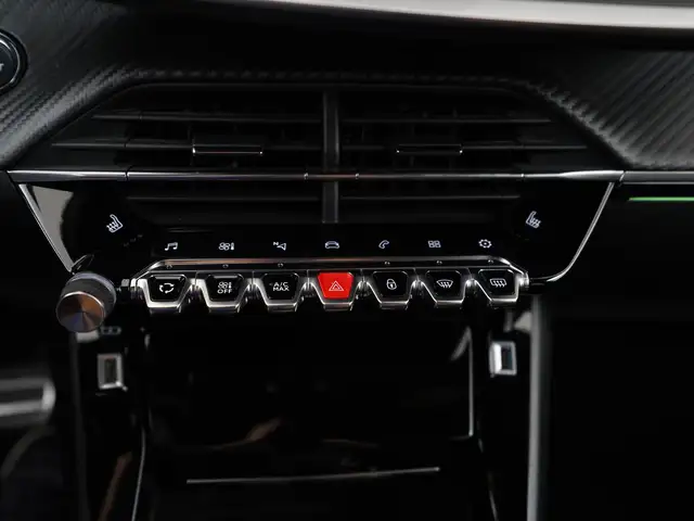 Peugeot 2008 view 12