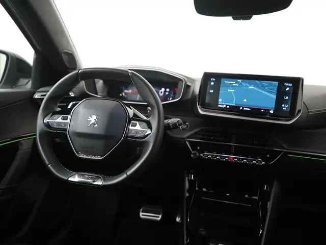 Peugeot 2008 view 6
