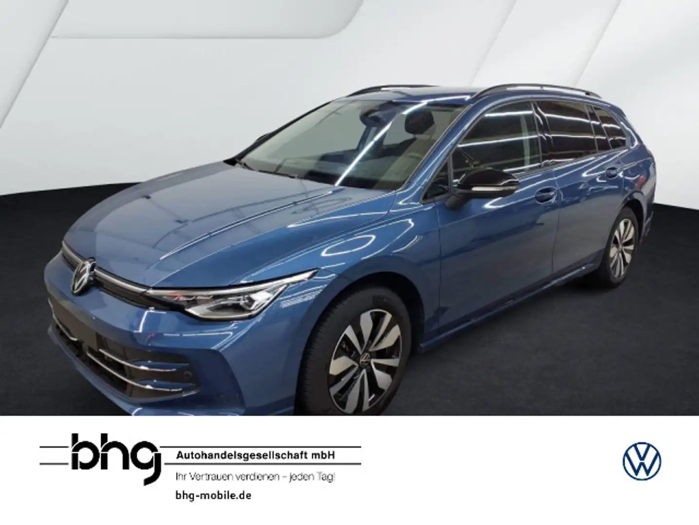 Volkswagen Golf Variant 1.5 TSI Life SHZ KAMERA ACC AHK LED Blau - 1
