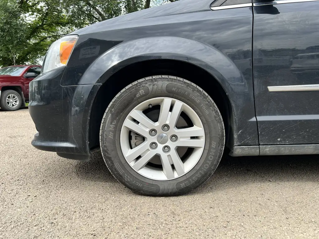 2017 Dodge Grand Caravan Crew Plus | Rear Cam | Power Liftgate | Ambient Li — photo 4