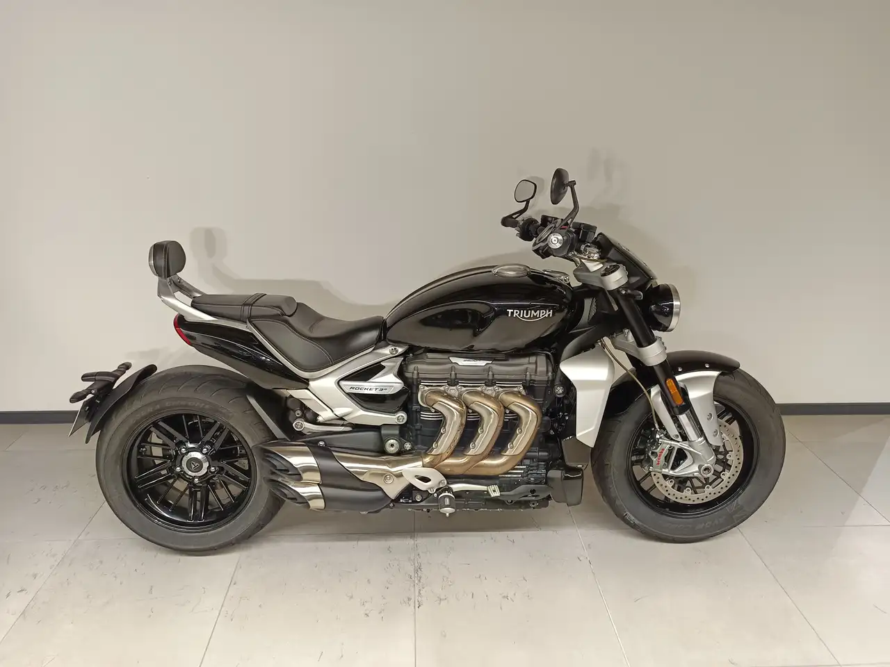 Triumph Rocket 3 R