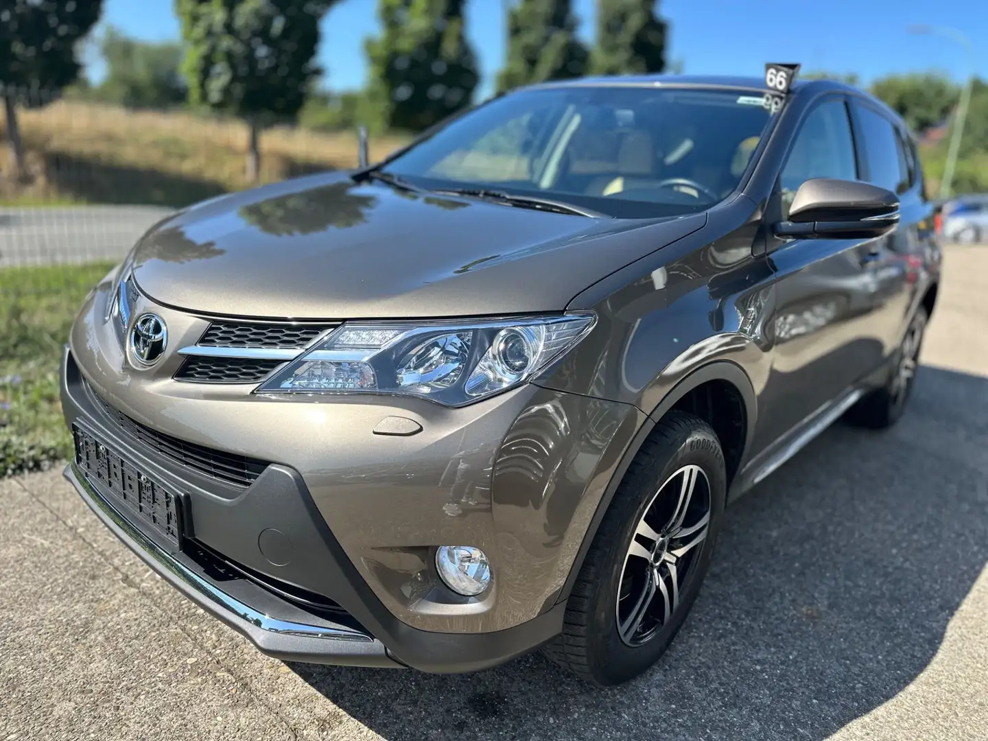 Toyota RAV 4 RAV4 2.0 Valvematic Executive 4x4 Marrón - 1
