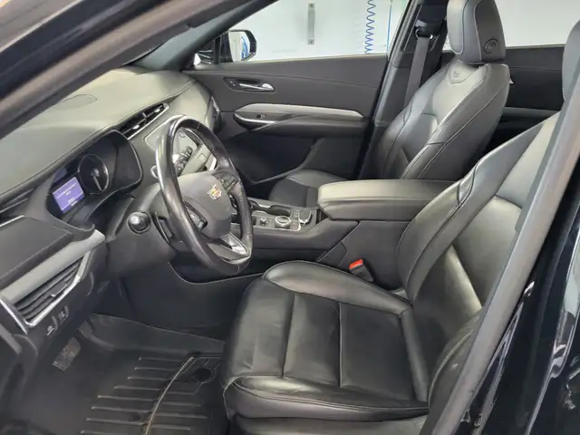 Cadillac XT4 2019 — photo 8