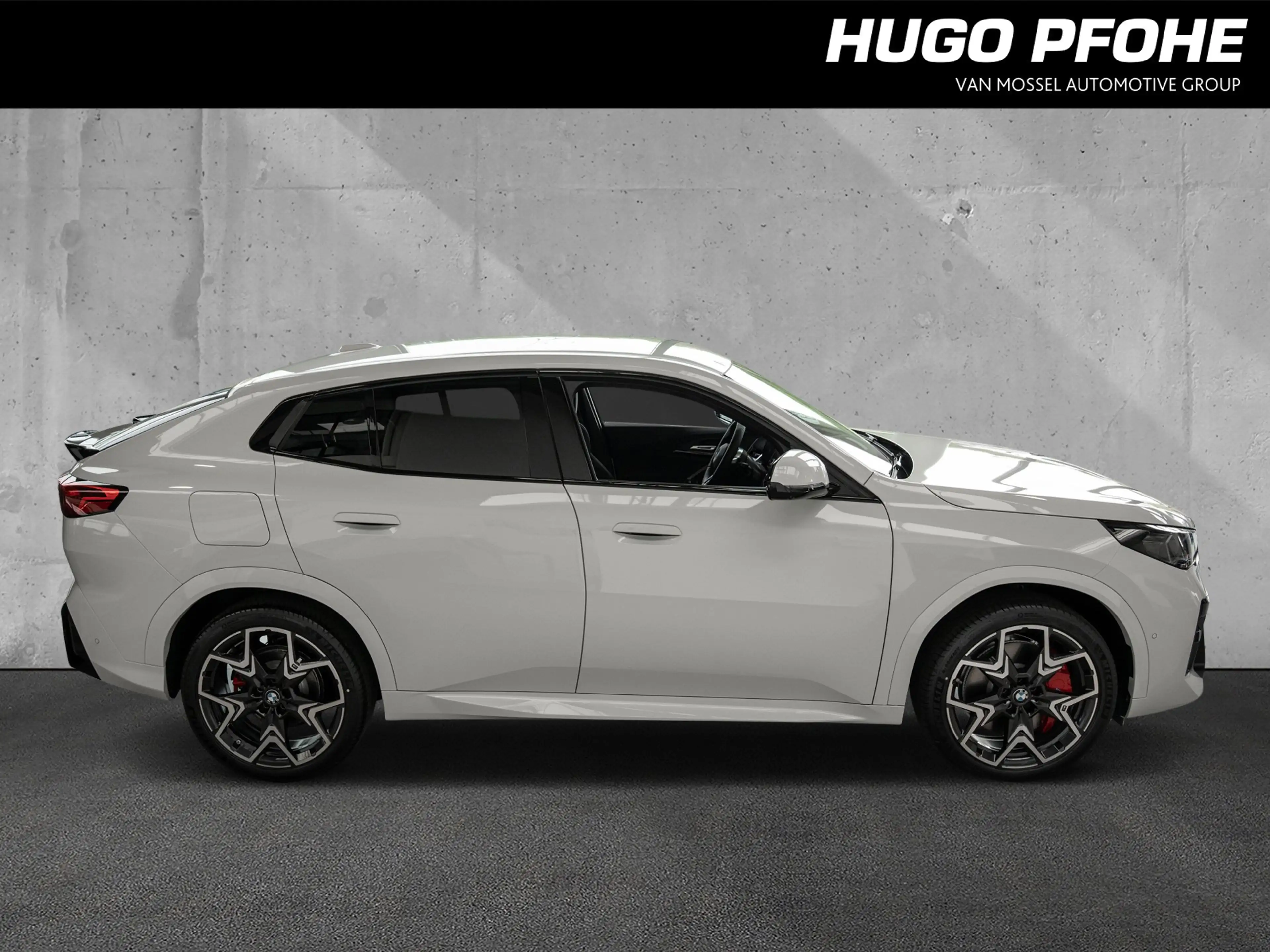BMW X2 sDrive20i. M Paket. AHK.ACC — photo 2
