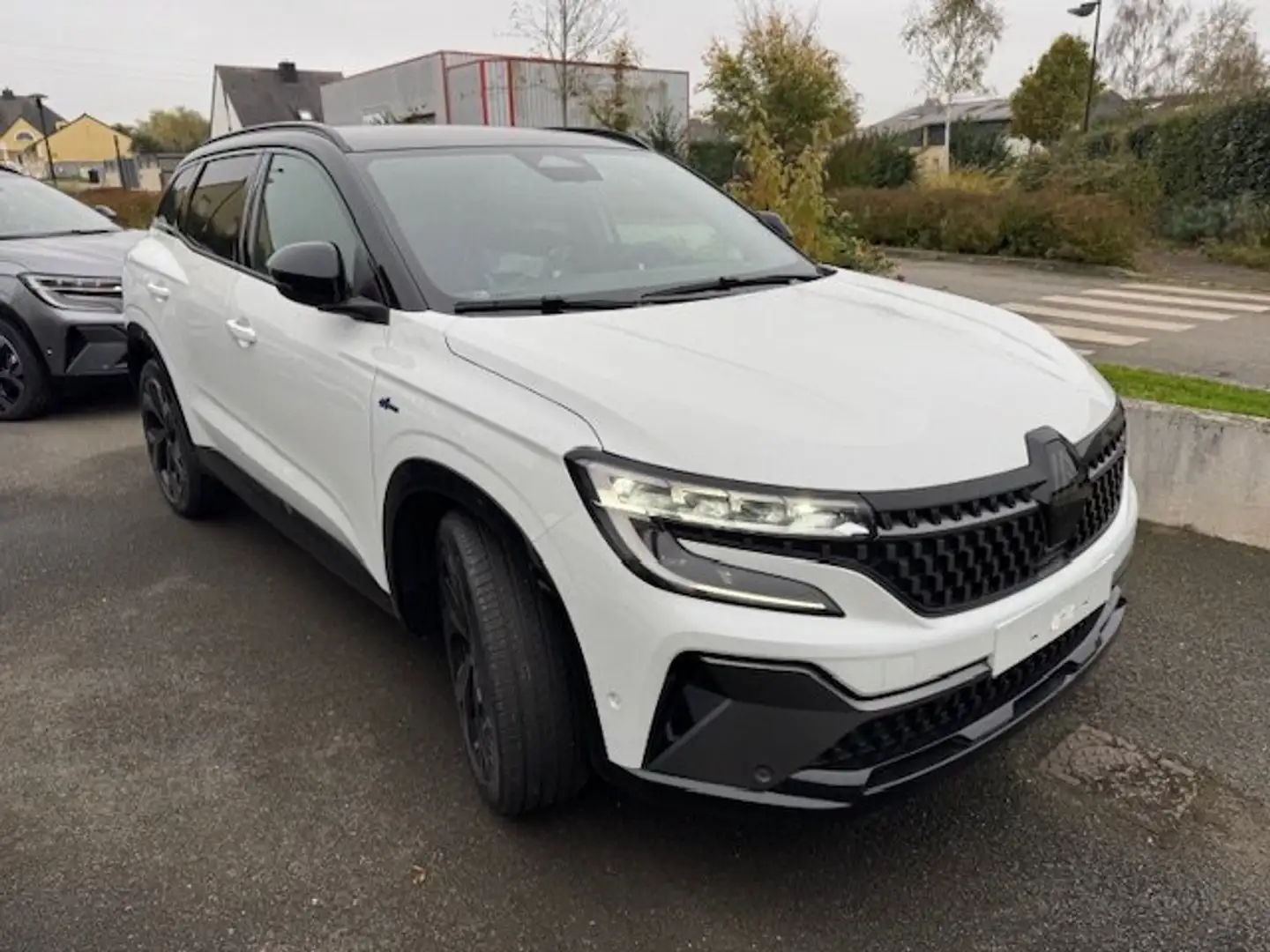 Renault Austral MILD HYBRID 160 AUTO TECHNO ESPRIT ALPINE Blanc - 2