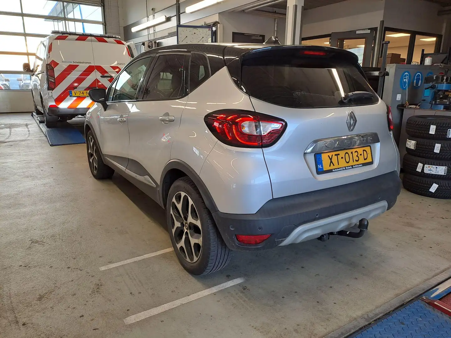 Renault Captur 0.9 TCe Intens | Cruise Control | Achteruitcamera Grau - 2