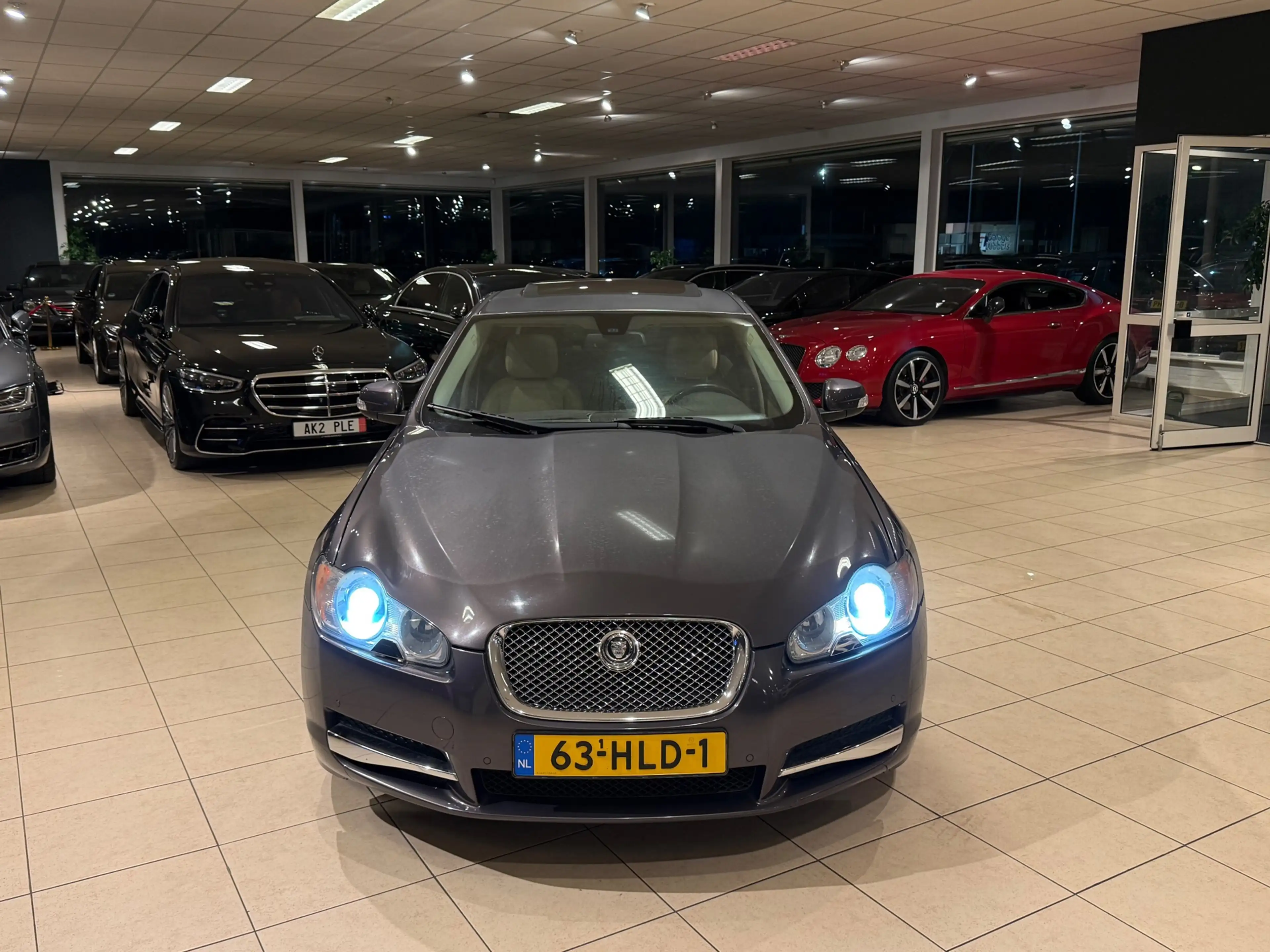 Jaguar XF 3.0 V6 Premium Luxury Benzine Automaat Vol Opties — photo 2