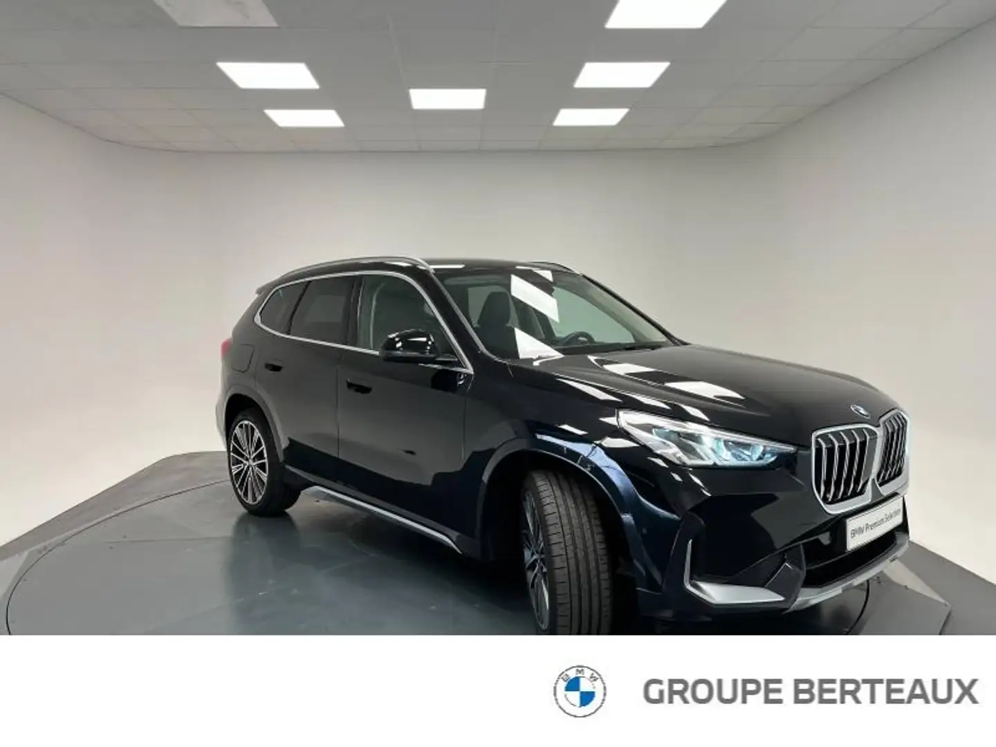 BMW X1 sDrive18i 136ch xLine Noir - 2