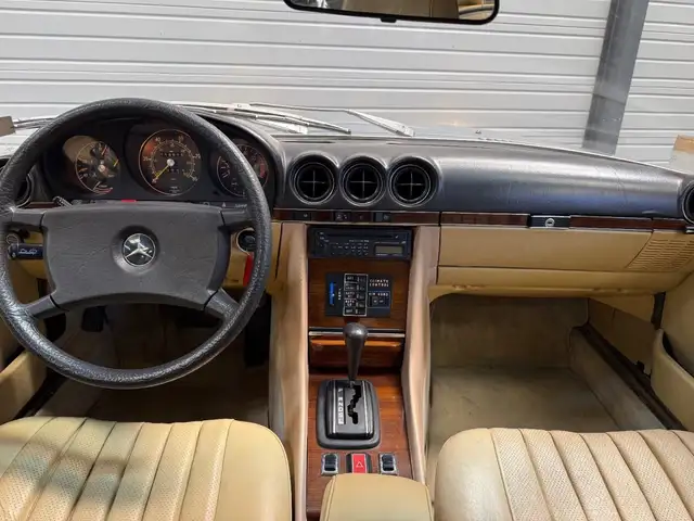 Mercedes-Benz SL view 2