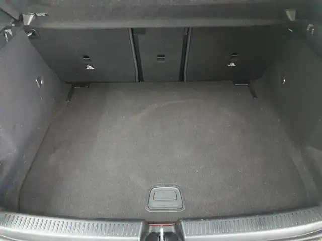 Mercedes-Benz A view 10
