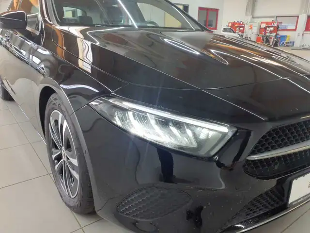 Mercedes-Benz A view 14