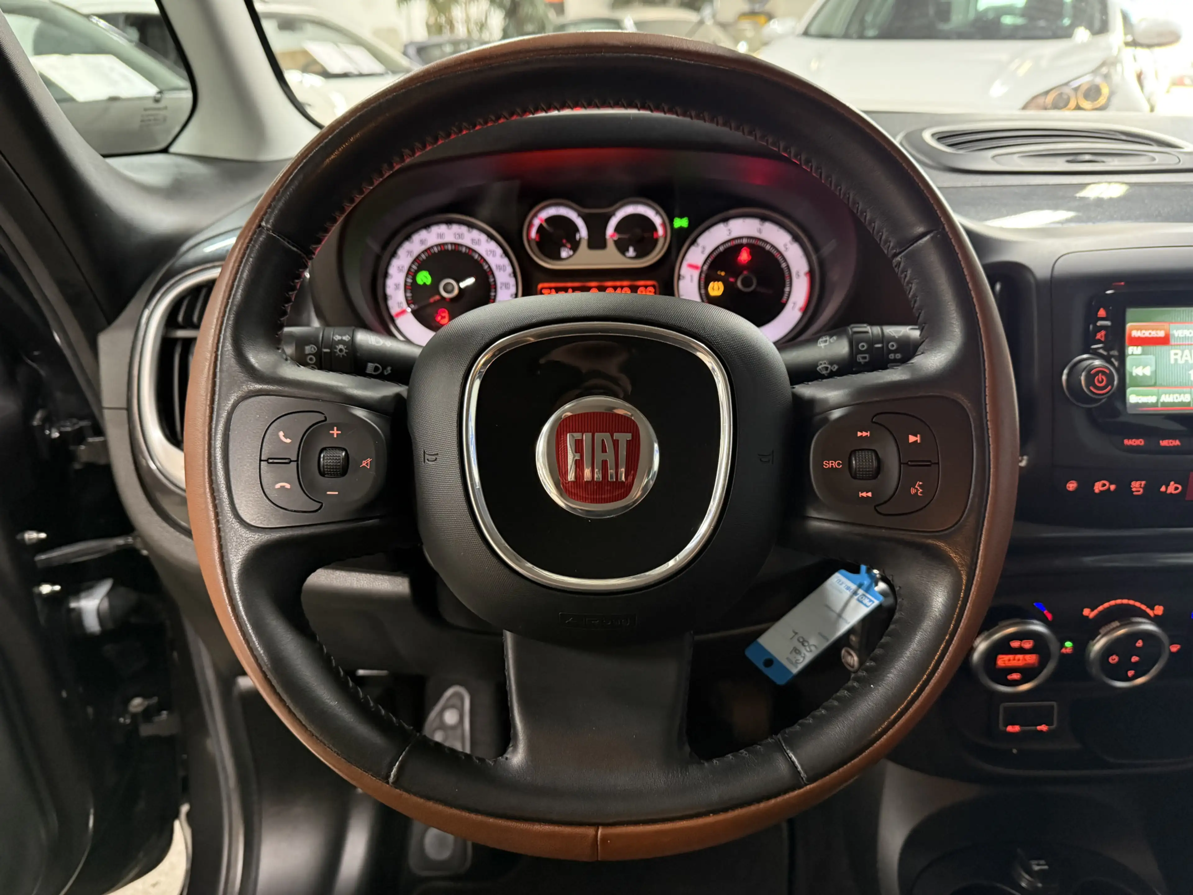 Fiat 500L 0.9 TwinAir Trekking — photo 12