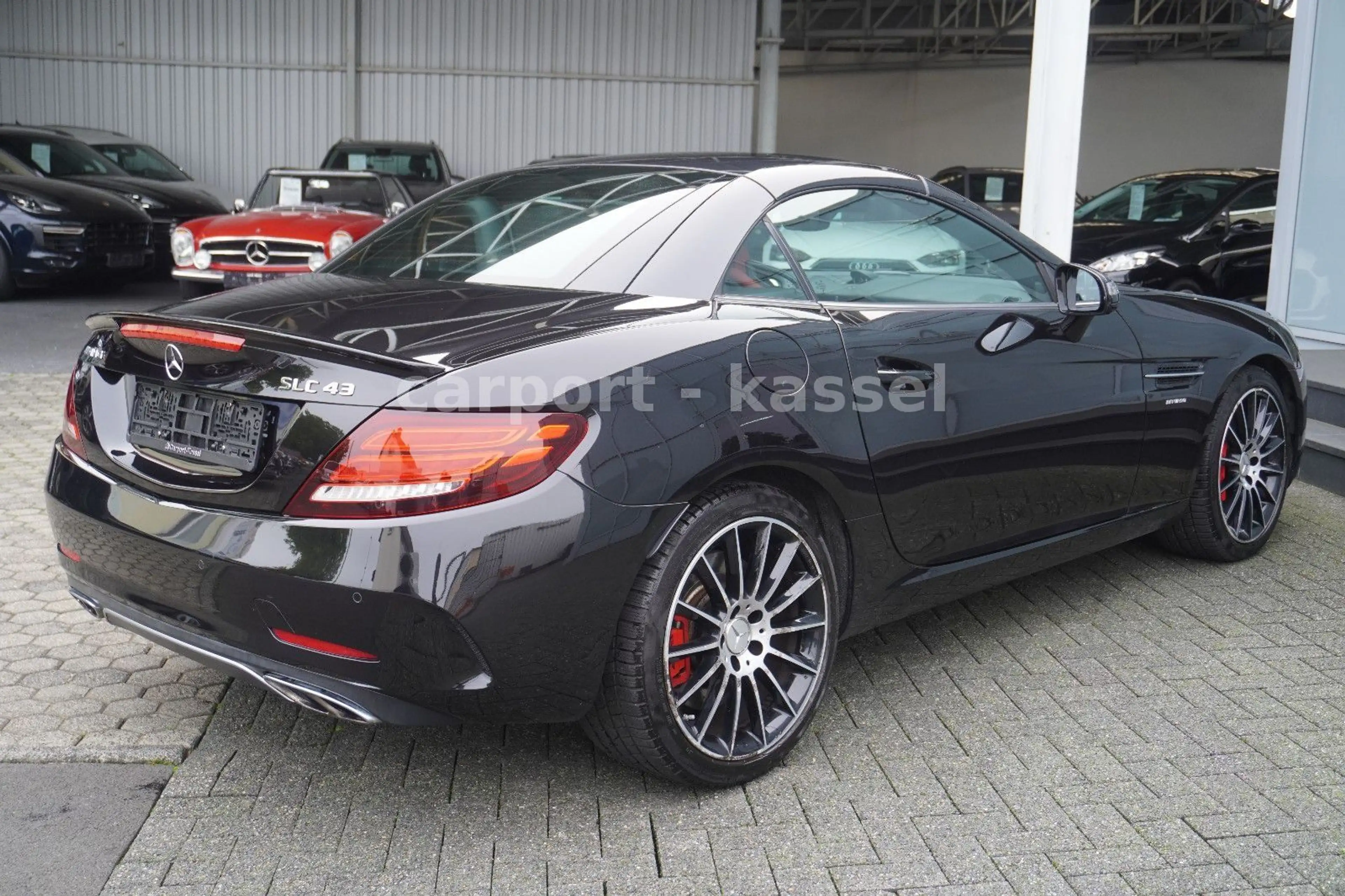 Mercedes-Benz SLC 43 AMG HarmanKardon/Pano/Airscarf/LED — photo 6