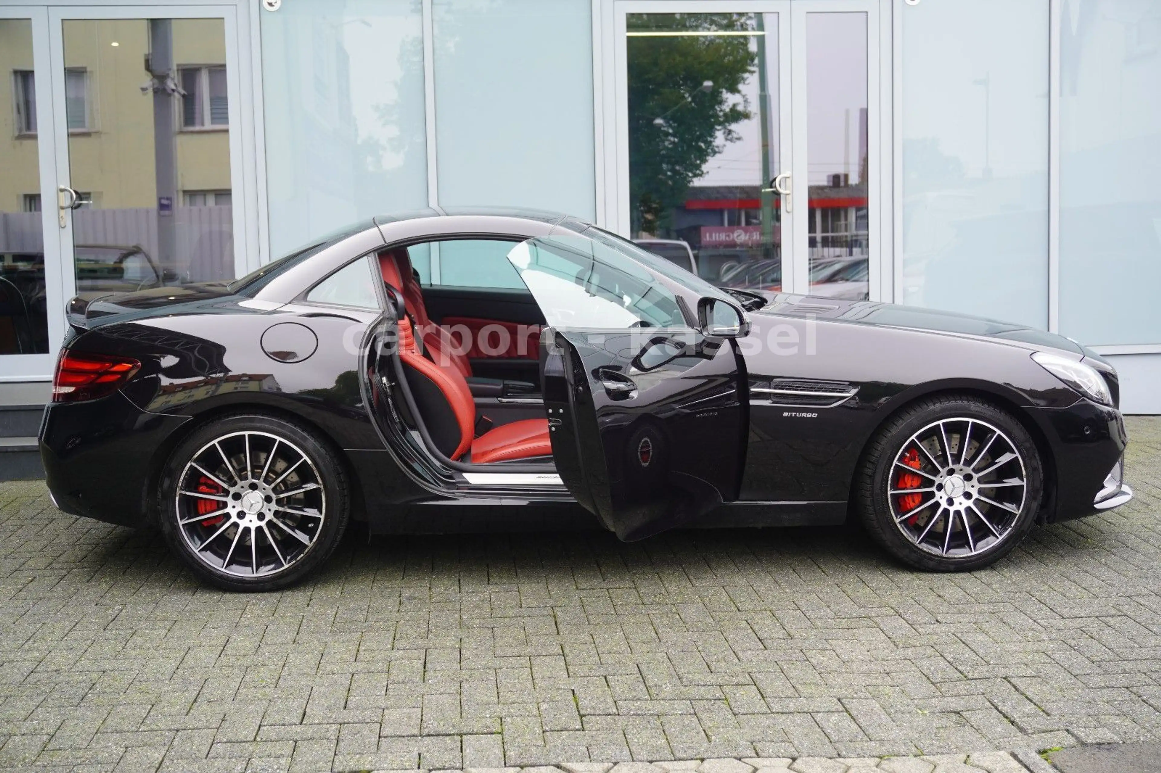 Mercedes-Benz SLC 43 AMG HarmanKardon/Pano/Airscarf/LED — photo 8