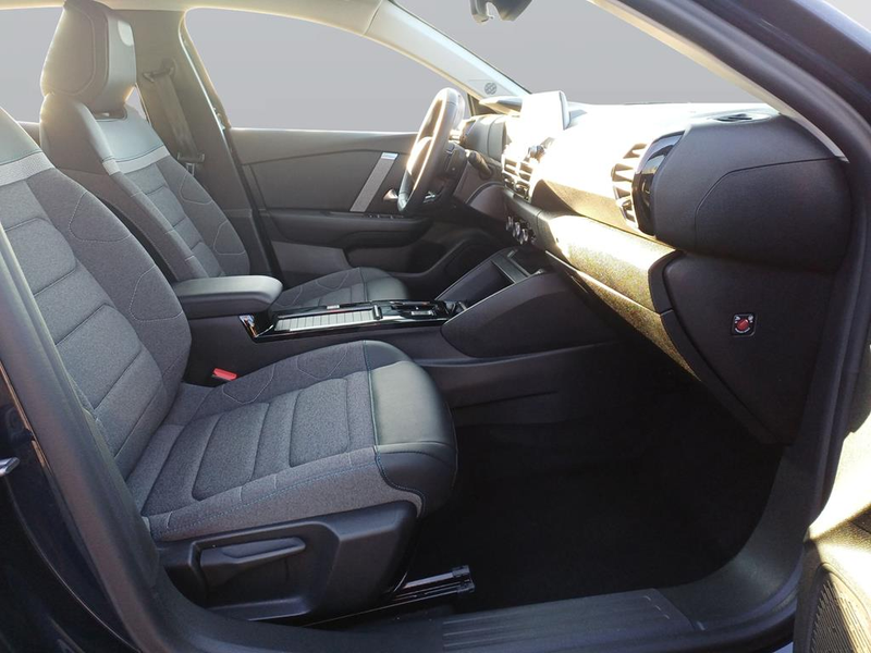 Citroen C4 Plus — photo 10