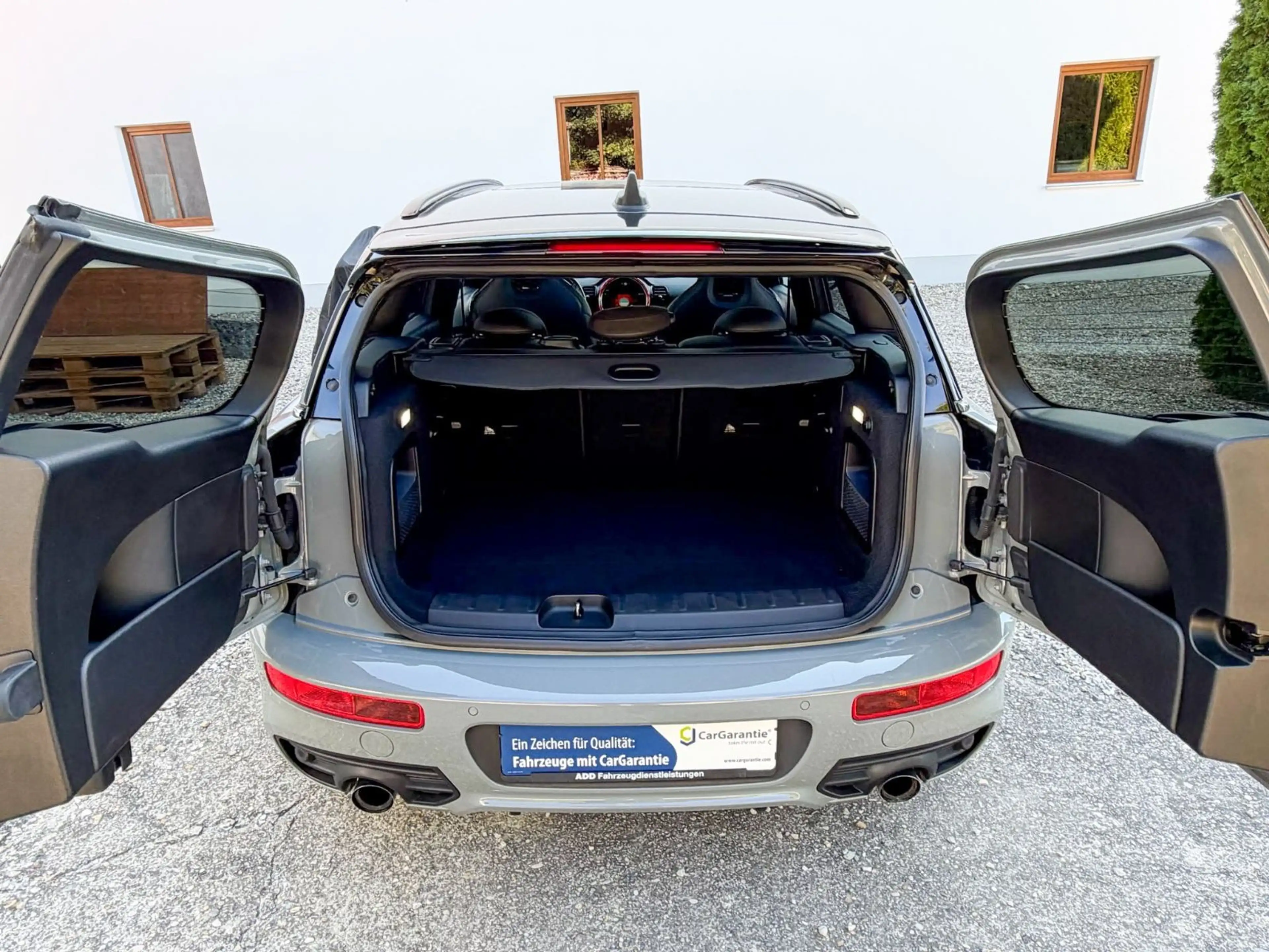 MINI John Cooper Works Clubman John Cooper Works,HUD,Harman,AHK,Kamera,ACC,Pano — photo 9
