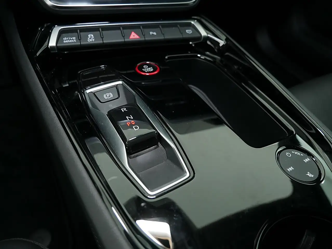 Audi e-tron GT quattro Navi Pano Leder Standklimatis. 8