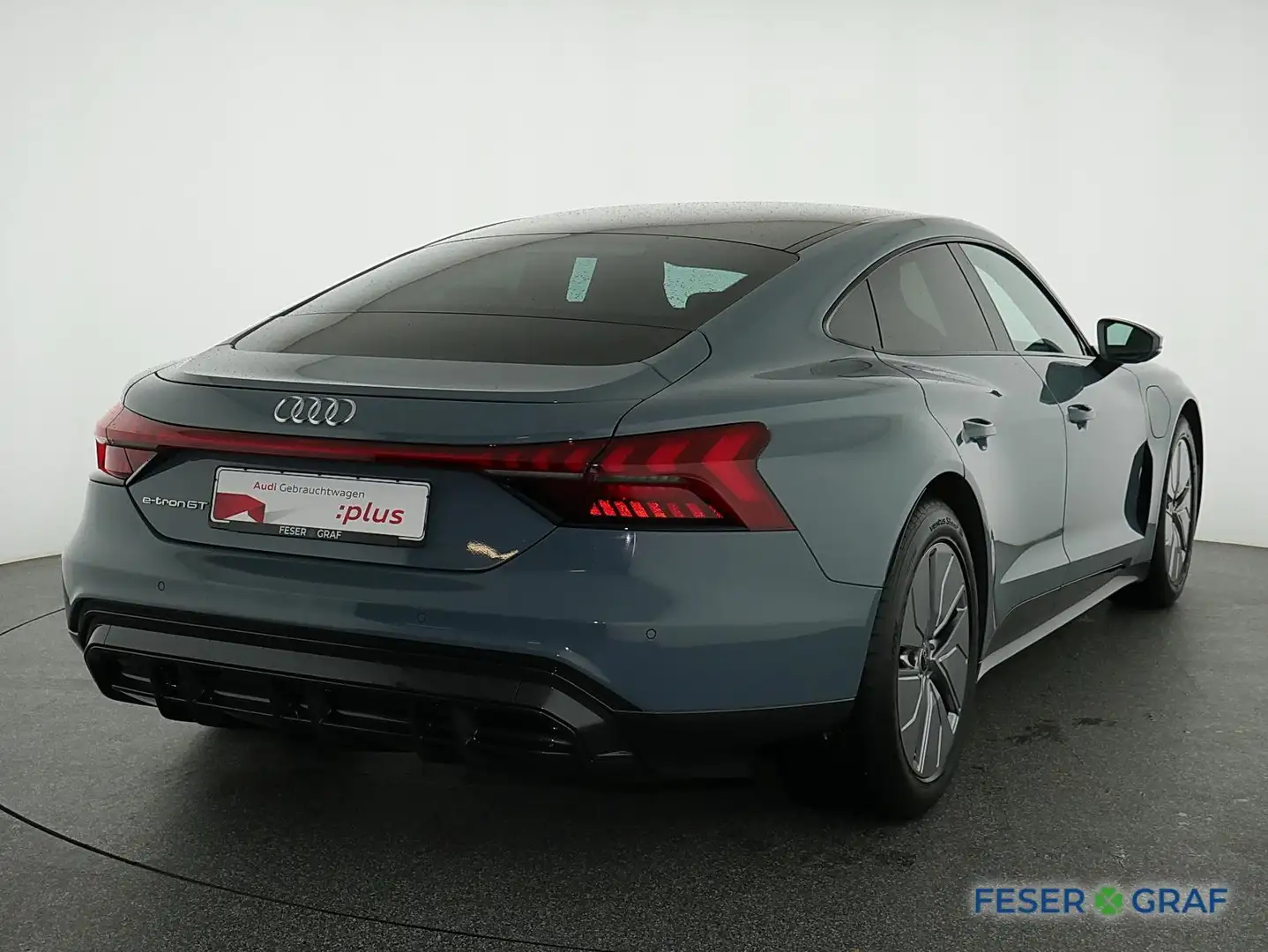 Audi e-tron GT quattro Navi Pano Leder Grau - 2