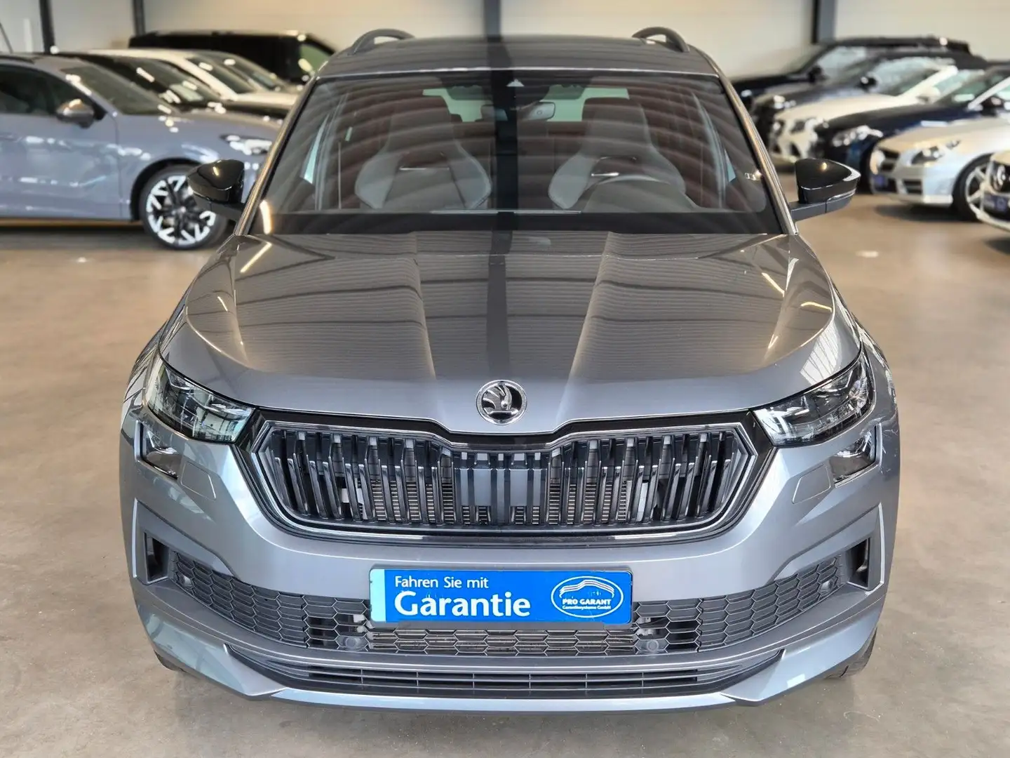 Skoda Kodiaq KODIAQ 2.0TDI SPORTLINE 4x4 NAV LED SHZ CAM PANO Gri - 2