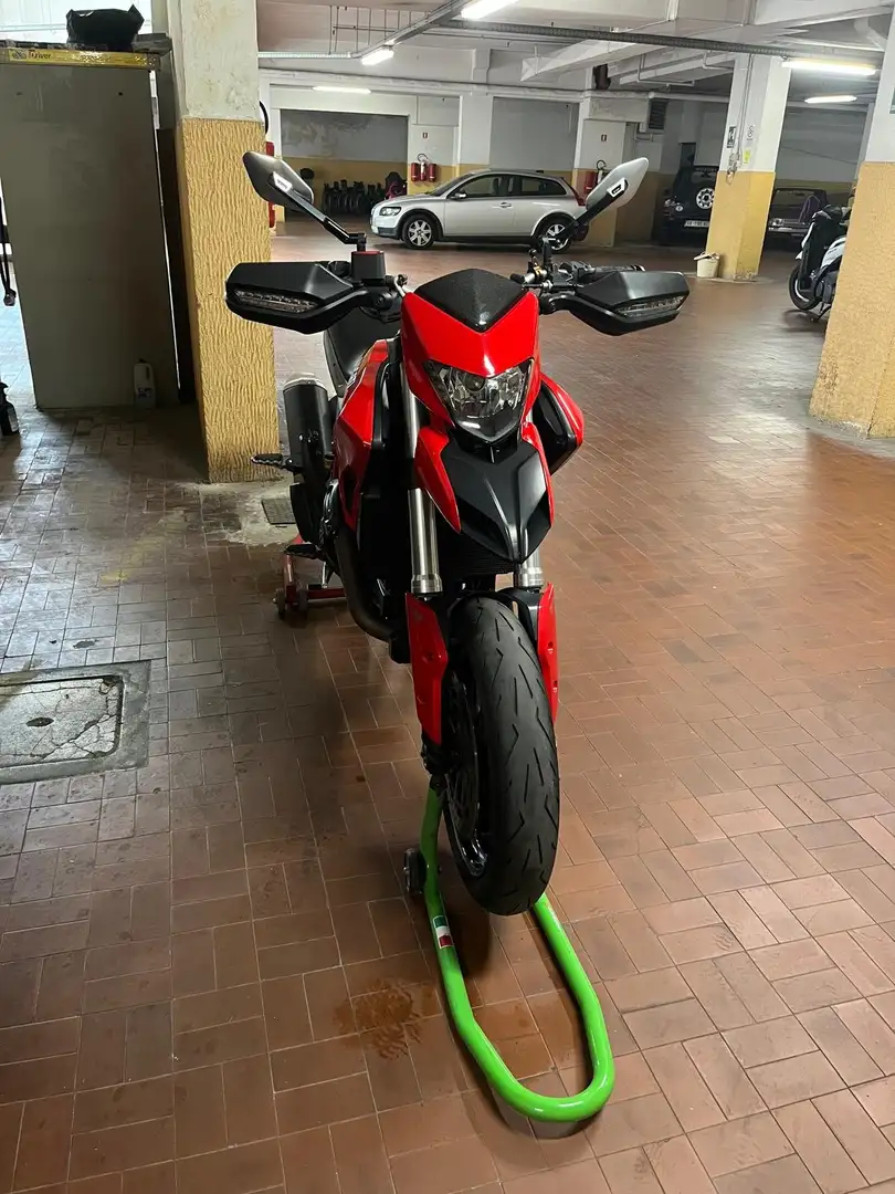 Ducati Hypermotard 939 Roşu - 1
