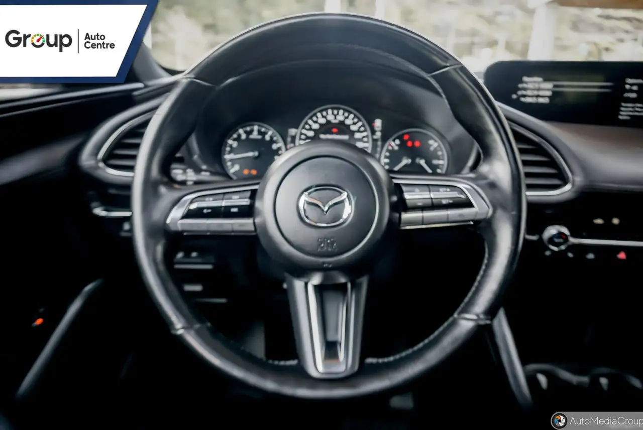 Mazda 3 снимка Mazda 3