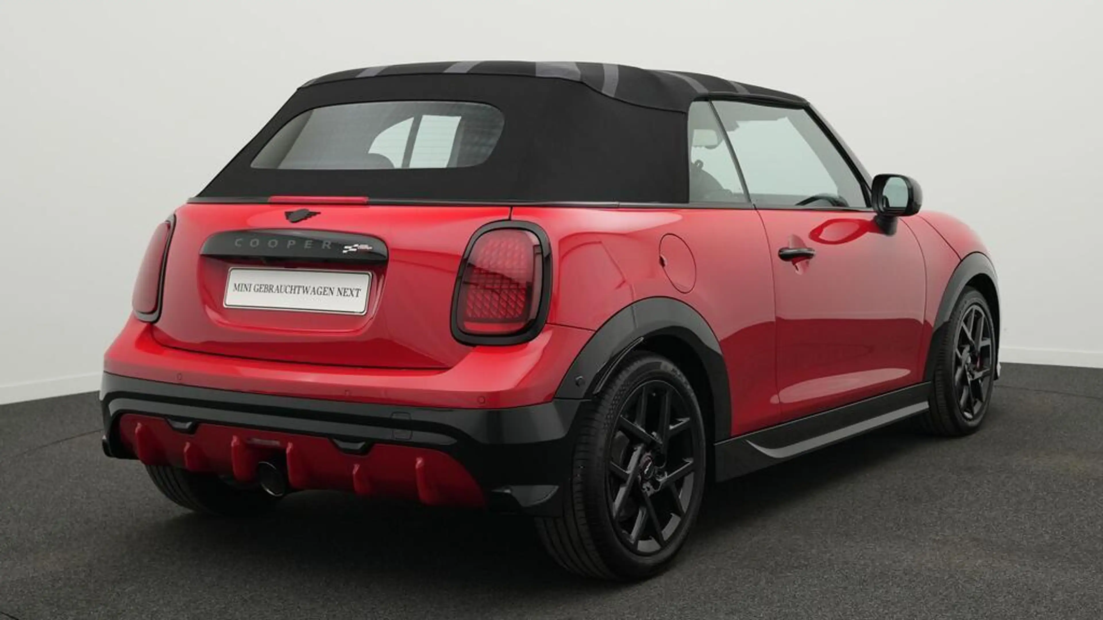 MINI John Cooper Works Cabrio John Cooper Works Trim — photo 4